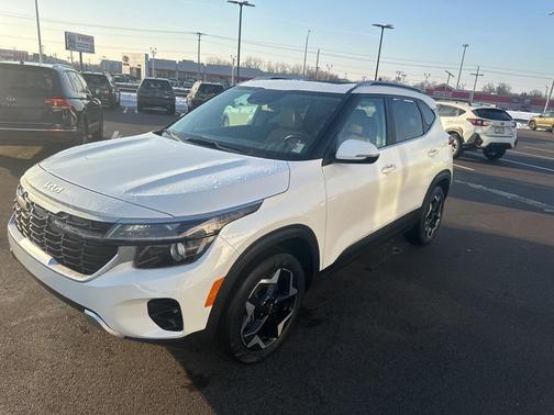 2024 Kia Seltos EX