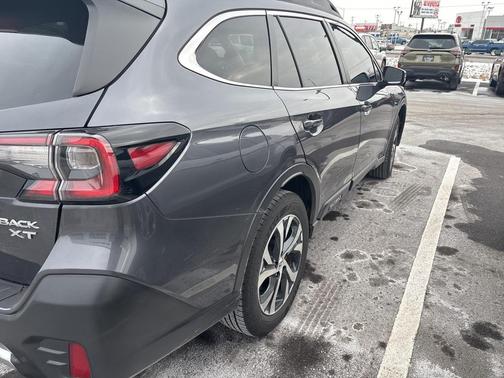 2022 Subaru Outback Limited XT