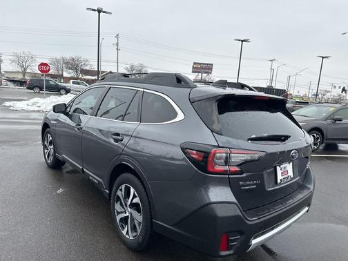 2022 Subaru Outback Limited XT