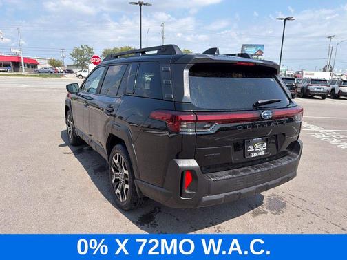 Crystal Black Silica 2026 Subaru Outback Touring XT