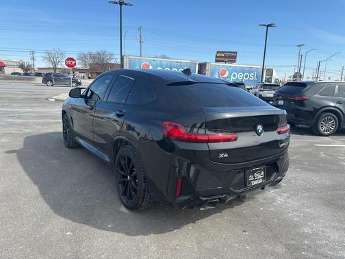 2024 BMW X4 M40i