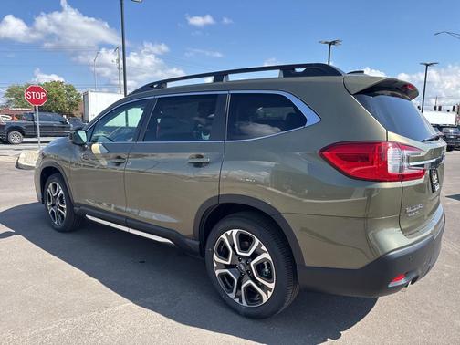 2025 Subaru Ascent Limited 7-Passenger