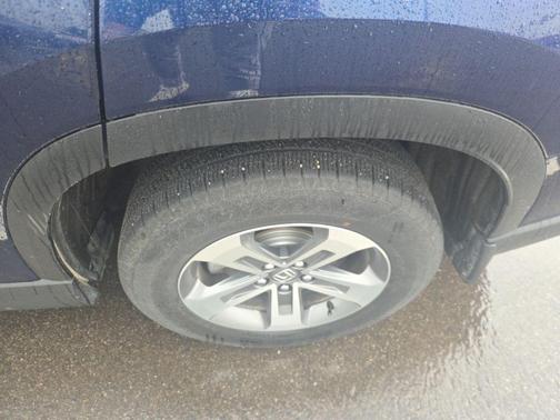 Blue 2023 Honda Pilot AWD EX-L 8 Passenger