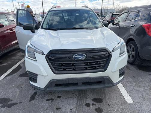 2023 Subaru Forester Base