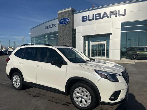 2023 Subaru Forester Base