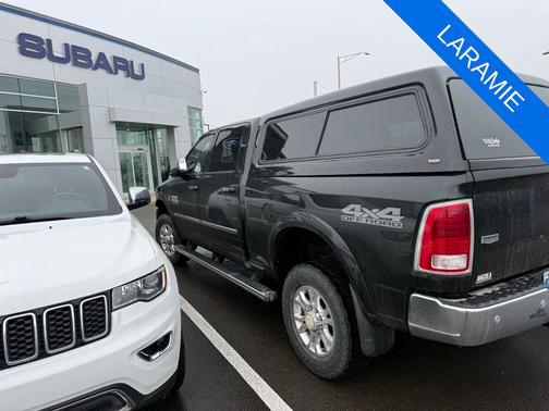 2018 RAM 2500 Laramie Crew Cab 4x4 6'4' Box