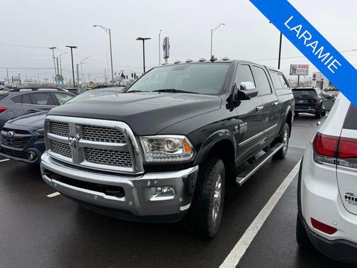 2018 RAM 2500 Laramie Crew Cab 4x4 6'4' Box