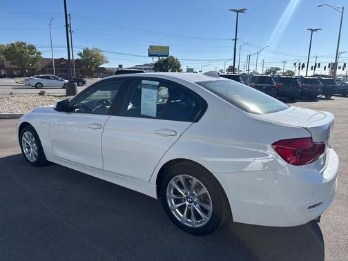 2017 BMW 320 i