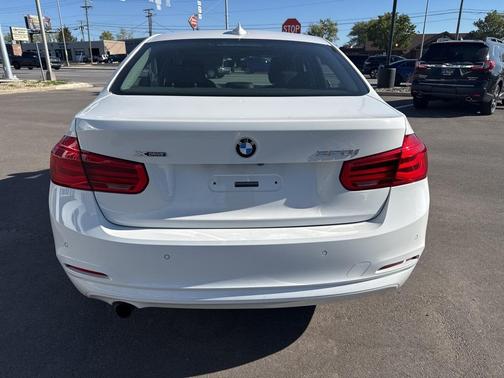 2017 BMW 320 i
