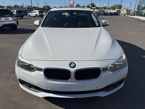 2017 BMW 320 i