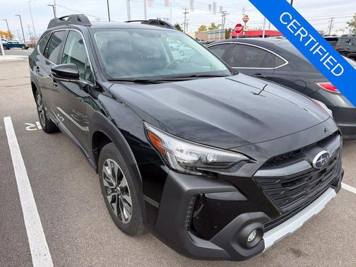 Crystal Black Silica 2023 Subaru Outback Limited XT