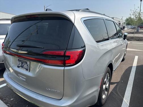 2023 Chrysler Pacifica Limited