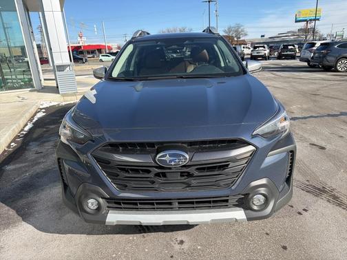 2023 Subaru Outback Touring XT