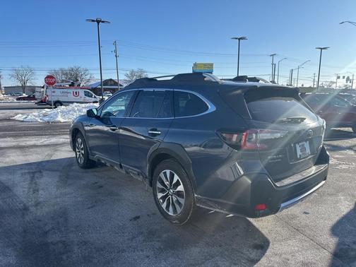 2023 Subaru Outback Touring XT