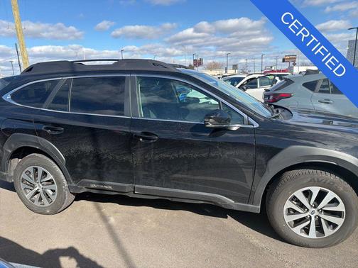 Crystal Black Silica 2025 Subaru Outback Premium