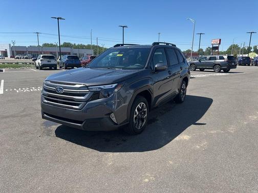 Magnetite Gray Metallic 2026 Subaru Forester Premium