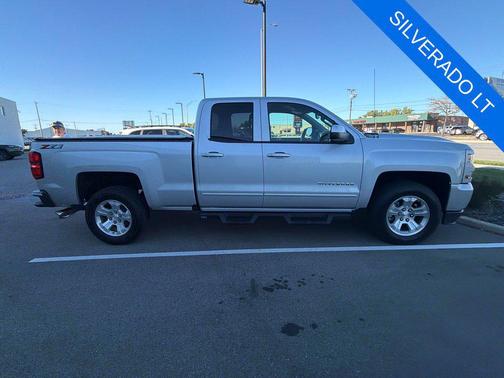 Silver Ice Metallic 2018 Chevrolet Silverado 1500 2LT