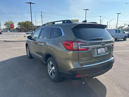 2025 Subaru Ascent Premium 7-Passenger