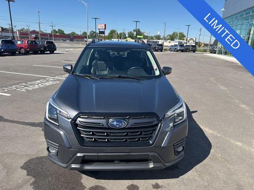 Gray Metallic 2022 Subaru Forester Limited