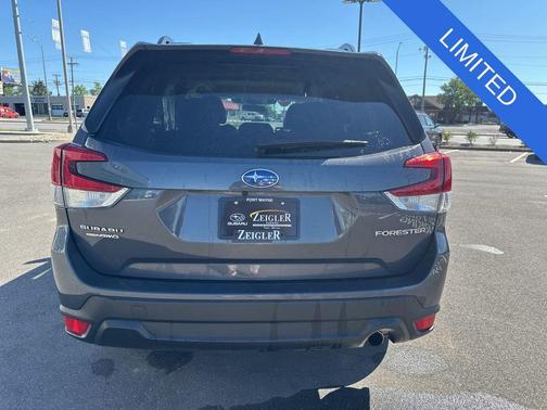 Gray Metallic 2022 Subaru Forester Limited