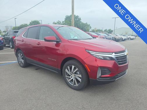 Radiant Red Tintcoat 2023 Chevrolet Equinox 1LT