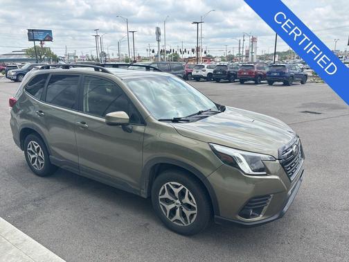 Autumn Green Metallic 2024 Subaru Forester Premium