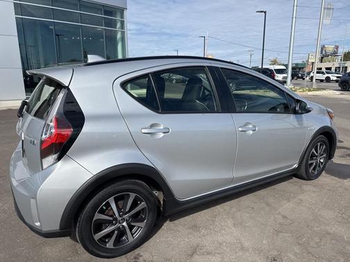 2018 Toyota Prius c Four