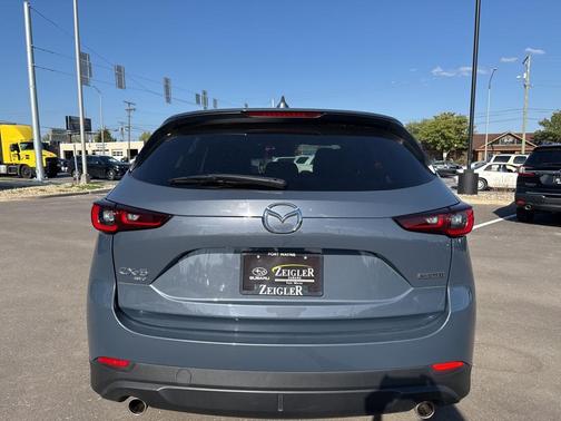 2024 Mazda CX-5 Carbon Edition