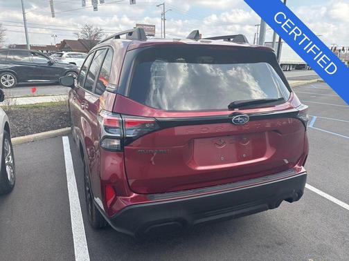 2025 Subaru Forester Premium