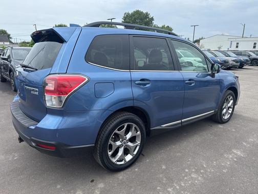 2017 Subaru Forester 2.5i Touring