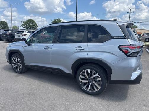 2025 Subaru Forester Hybrid Touring