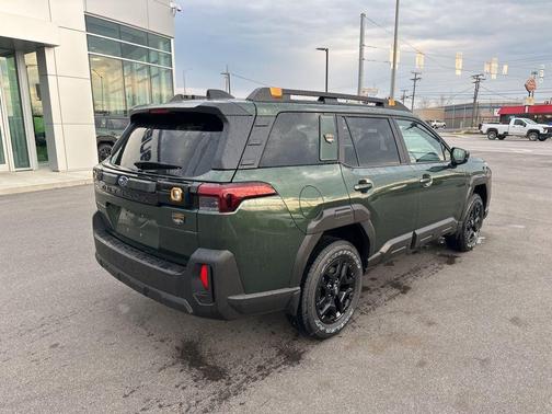 Deep Emerald Green Pearl 2026 Subaru Outback Wilderness