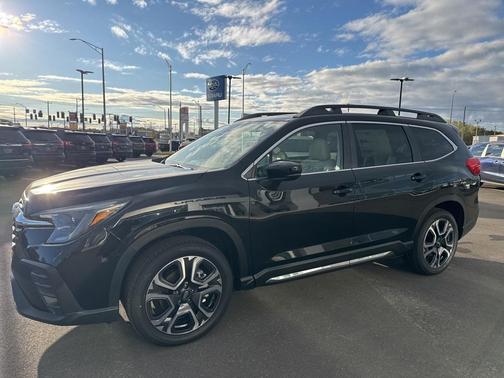 2025 Subaru Ascent Limited 7-Passenger