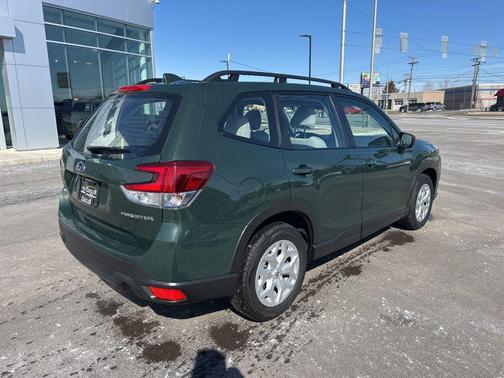 2023 Subaru Forester Base