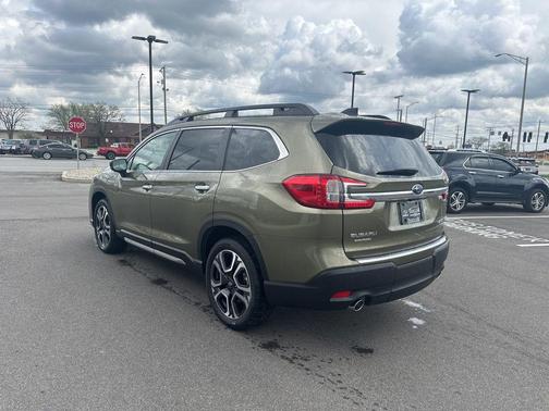 Autumn Green Metallic 2026 Subaru Ascent Touring 7-Passenger