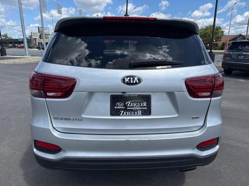 2020 Kia Sorento L