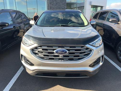 Silver 2020 Ford Edge Titanium