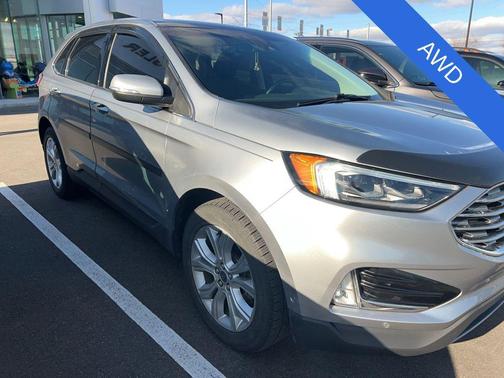 Silver 2020 Ford Edge Titanium