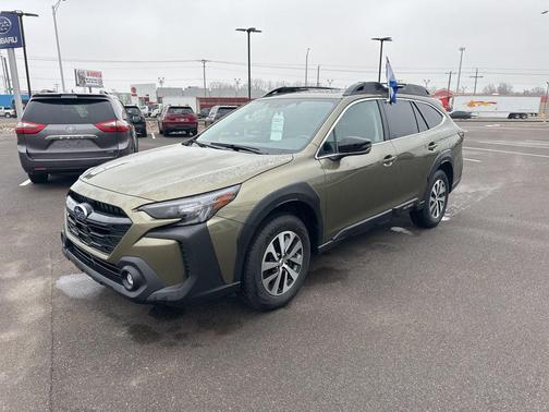 2025 Subaru Outback Premium