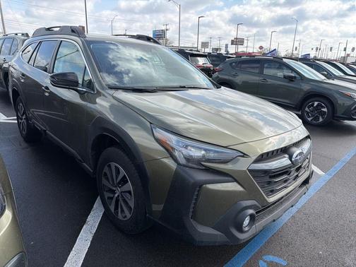 2025 Subaru Outback Premium