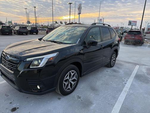 2024 Subaru Forester Premium