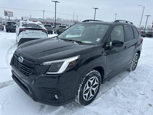 2024 Subaru Forester Premium