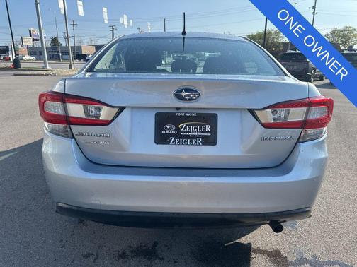 Ice Silver Metallic 2022 Subaru Impreza Base