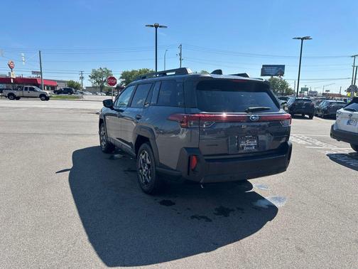 Magnetite Gray Metallic 2026 Subaru Outback Premium