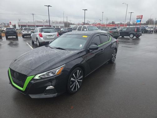 2019 Nissan Altima 2.5 SR