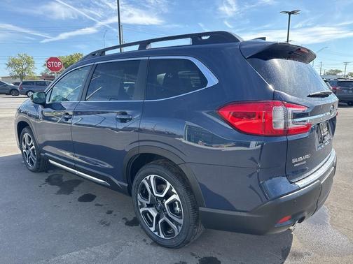 2025 Subaru Ascent Limited 8-Passenger