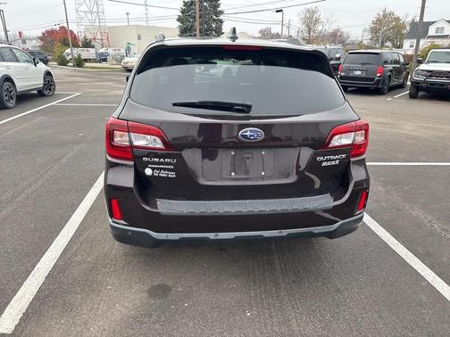 2017 Subaru Outback 2.5i Touring