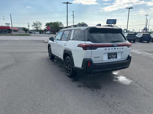 Crystal White Pearl 2026 Subaru Outback Limited