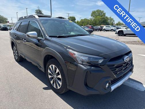 Crystal Black Silica 2025 Subaru Outback Touring XT