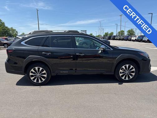 Crystal Black Silica 2025 Subaru Outback Touring XT